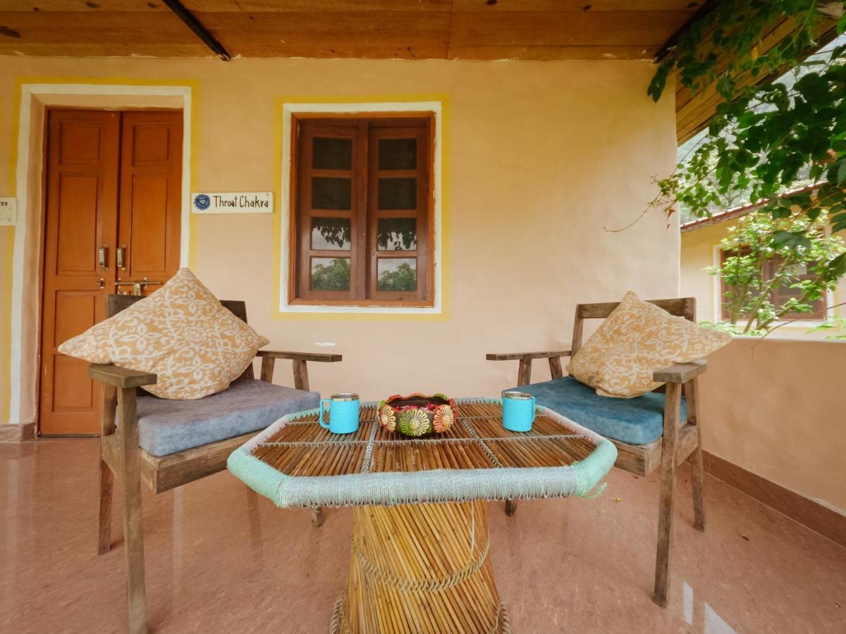 Shiv Shakti Yogpeeth Cottages Rishikesh Exterior photo